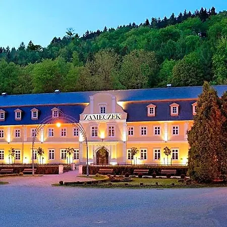 Zameczek Rezort 3*