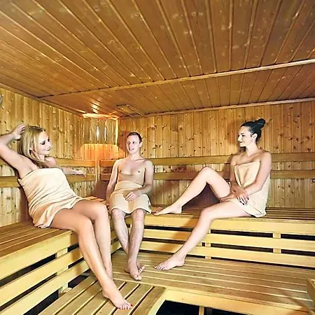 Zameczek Resort 3*